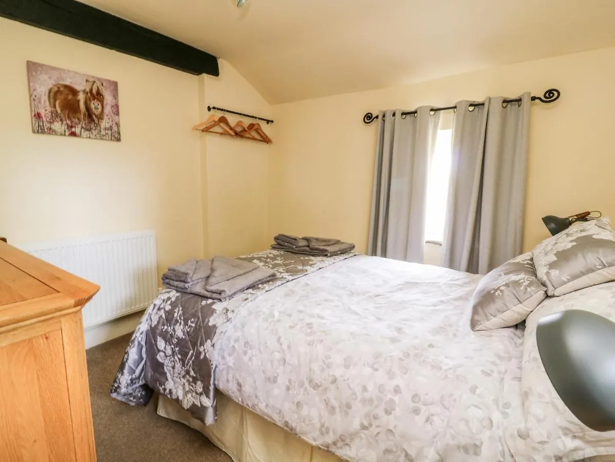 The Cottage At Nidderdale Harrogate 0*,