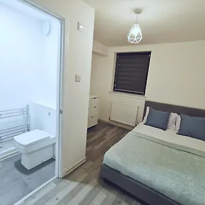 https://lolo-properties-1.edinburghhotelsuk.org